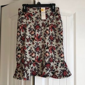 Floral print pencil skirt with ruffled hem